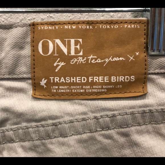 One Teaspoon size 25 - Picture 4 of 6